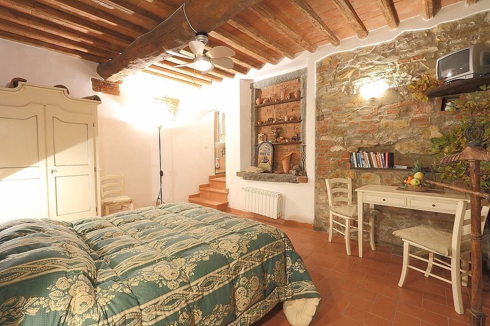 Bed and Breakfast Armonie Del Chianti L'Ugolino Exterior foto